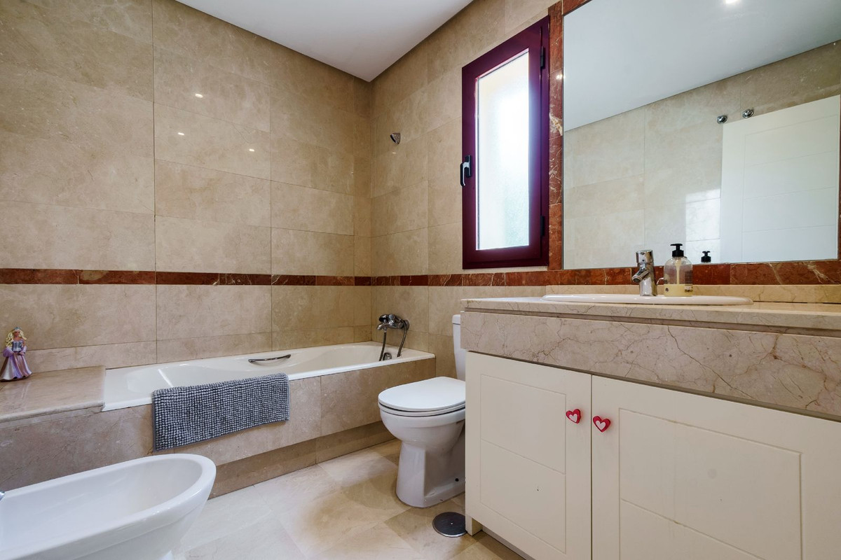 3 Bed Townhouse for sale in Nueva Andalucía Costa Del Sol, Málaga, Spain