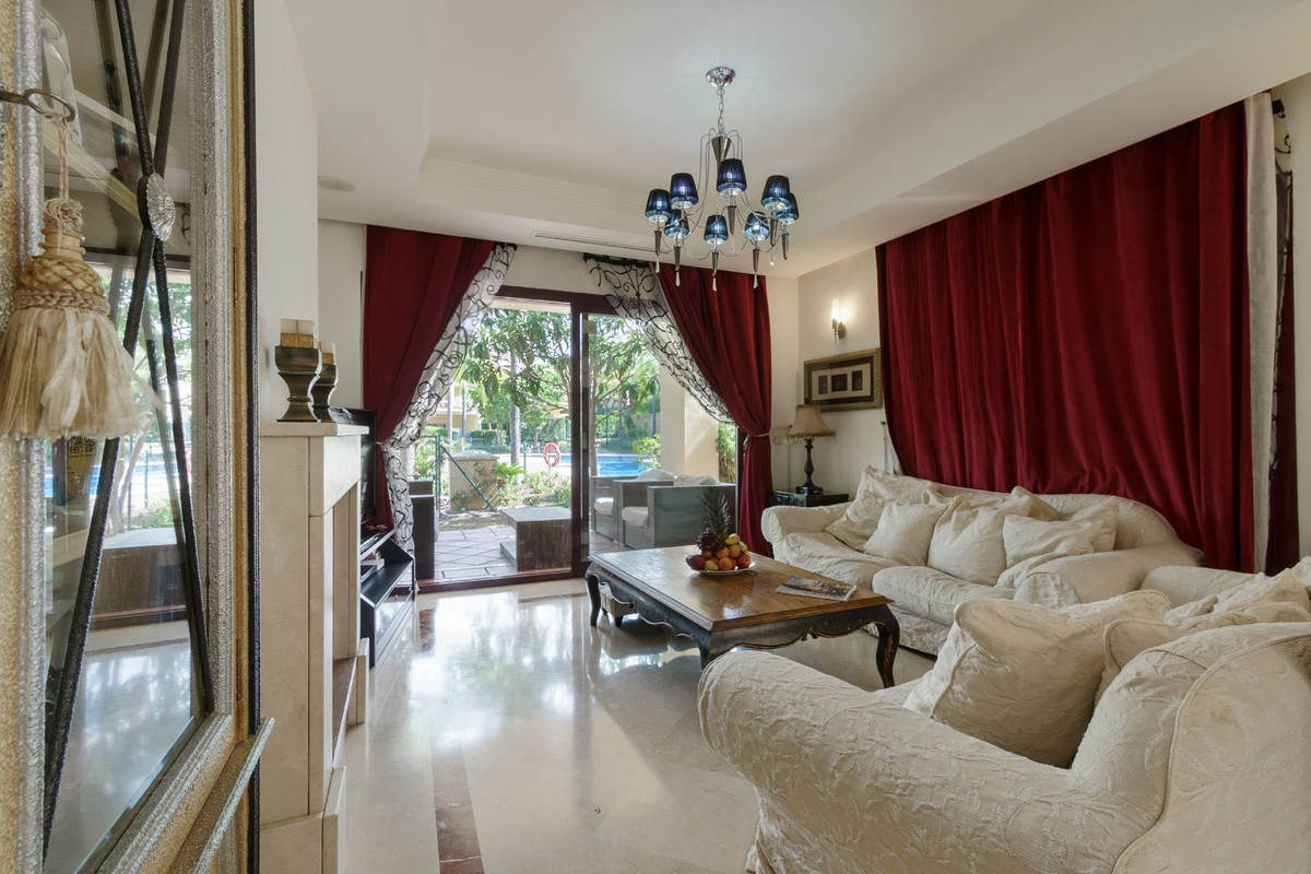 3 Bed Townhouse for sale in Nueva Andalucía Costa Del Sol, Málaga, Spain