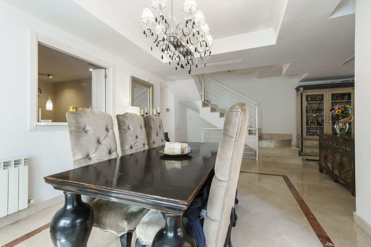 3 Bed Townhouse for sale in Nueva Andalucía Costa Del Sol, Málaga, Spain