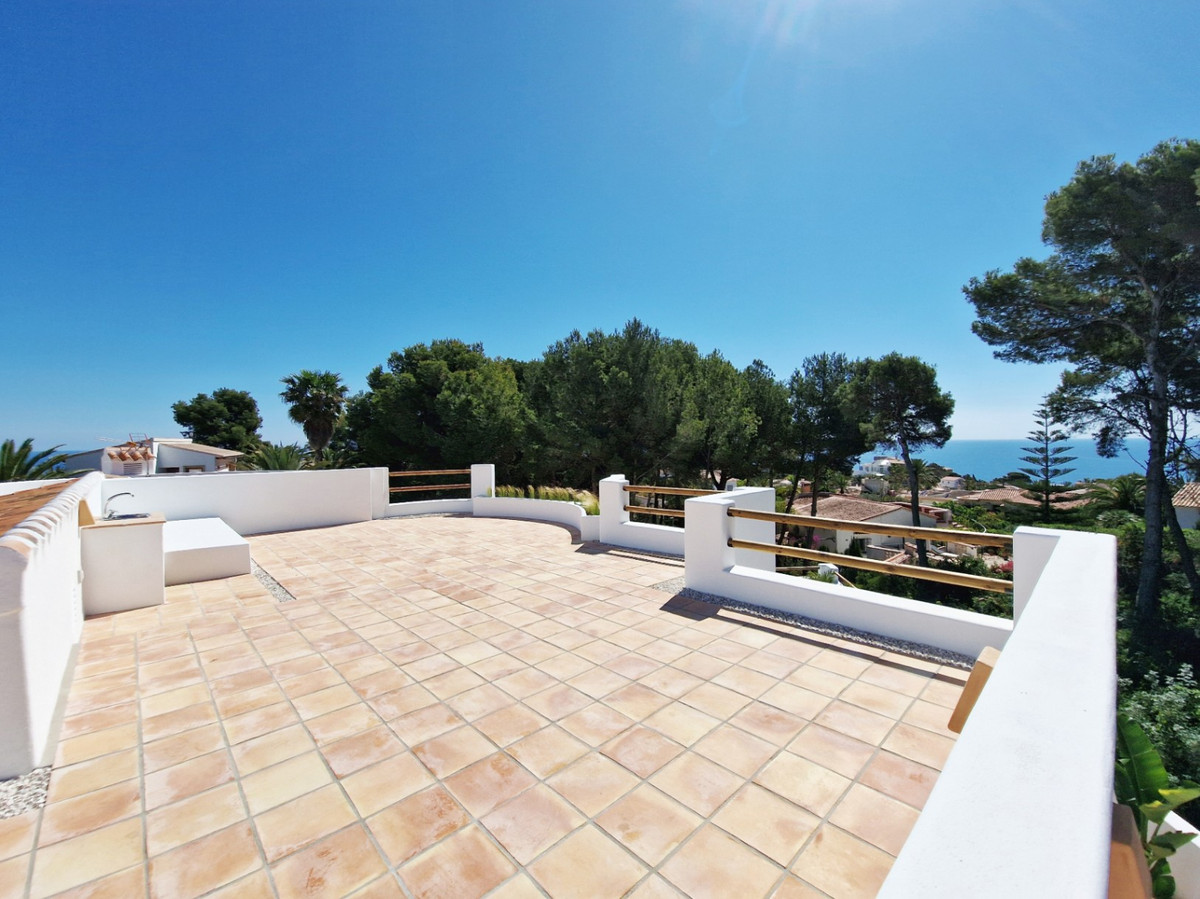 4 Bed Townhouse for sale in Javea Costa Blanca, Alicante, Spain