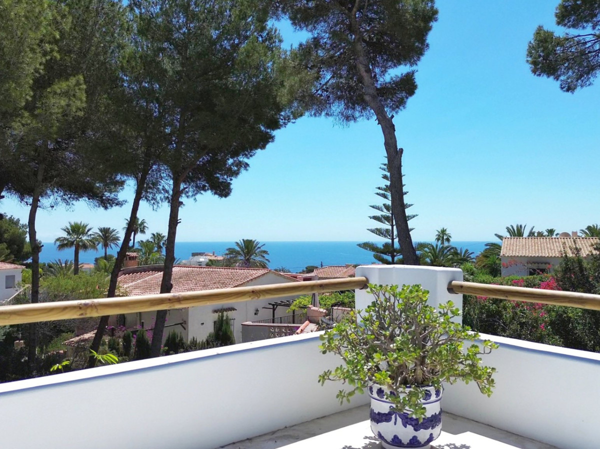 4 Bed Townhouse for sale in Javea Costa Blanca, Alicante, Spain
