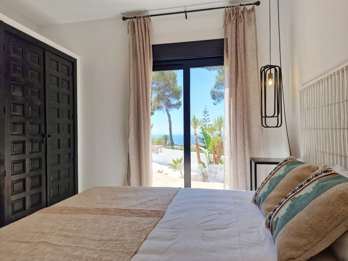 4 Bed Townhouse for sale in Javea Costa Blanca, Alicante, Spain