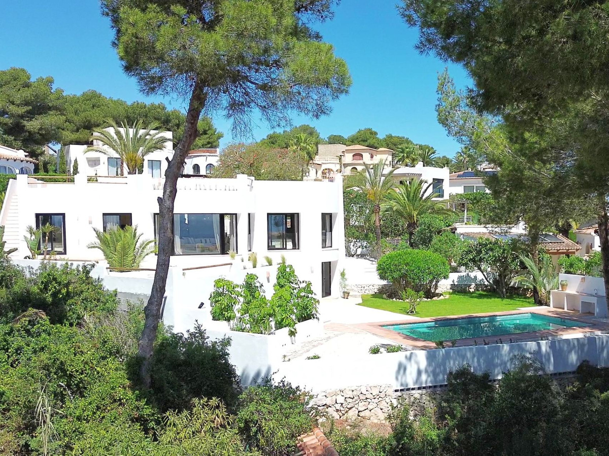 4 Bed Townhouse for sale in Javea Costa Blanca, Alicante, Spain
