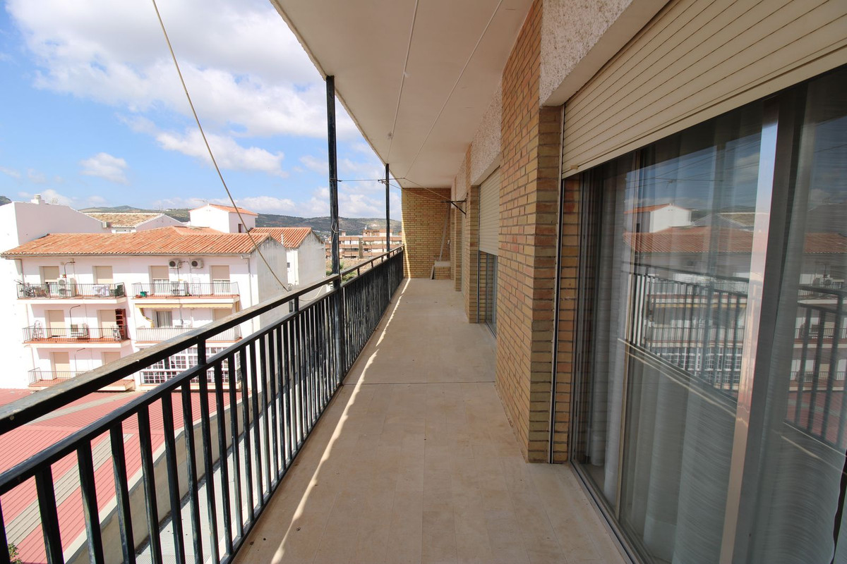 7 Bed Apartment for sale in Antequera Costa Del Sol, Málaga, Spain