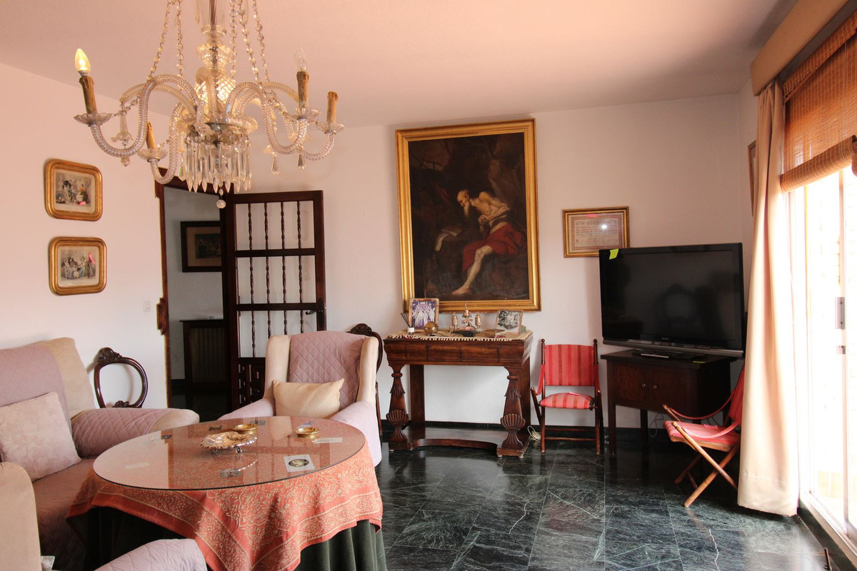 7 Bed Apartment for sale in Antequera Costa Del Sol, Málaga, Spain