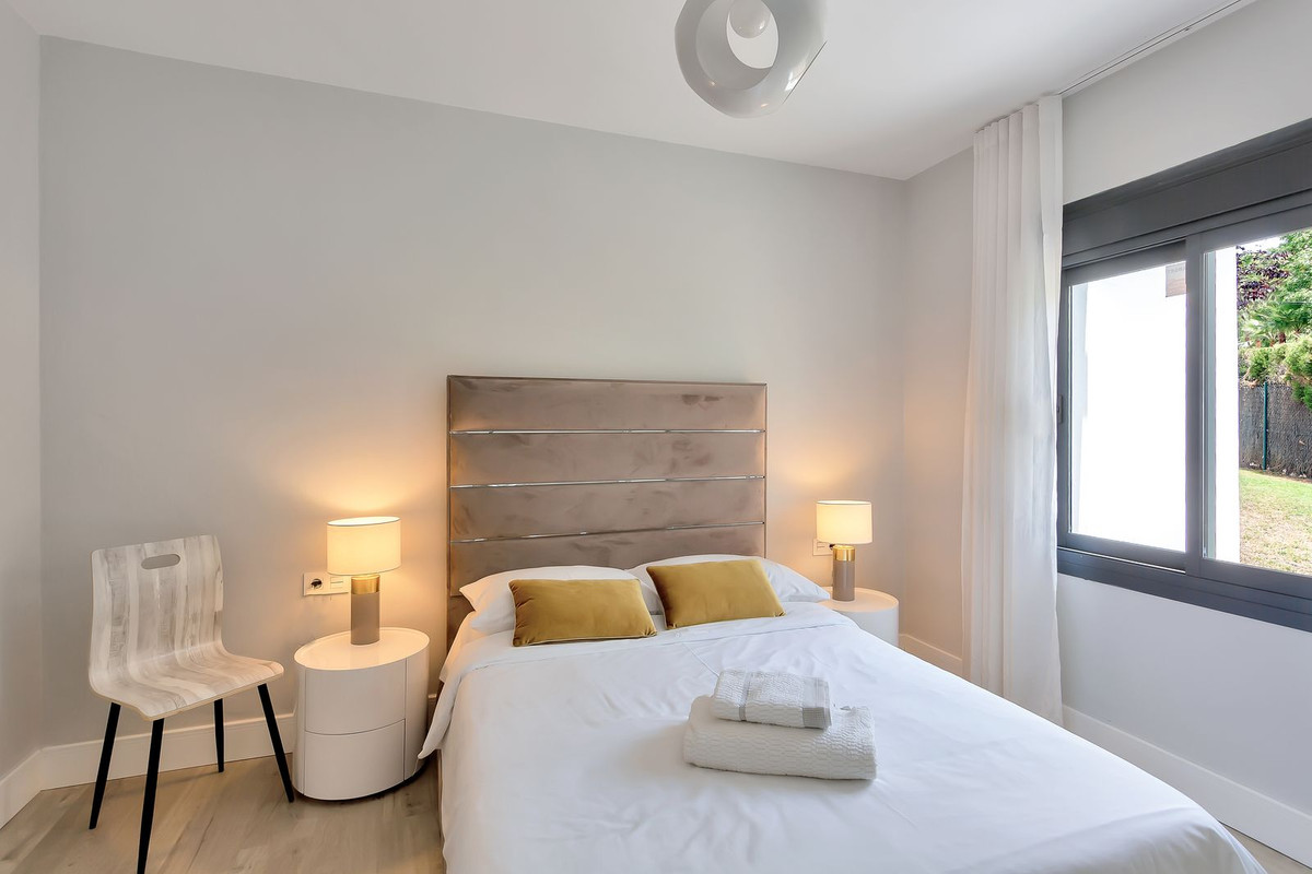 4 Bed Townhouse for sale in El Rosario Costa Del Sol, Málaga, Spain