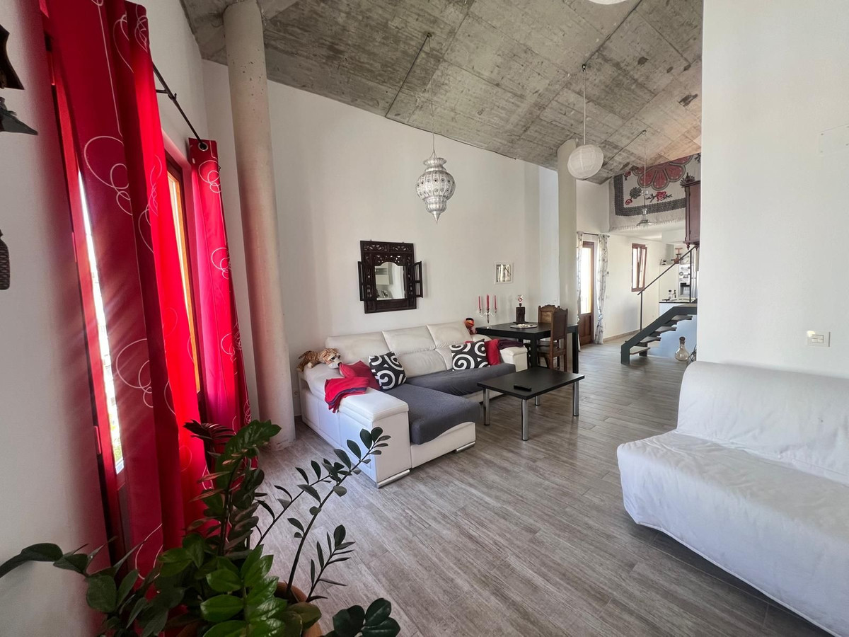 4 Bed Commercial unit for sale in Málaga Costa Del Sol, Málaga, Spain