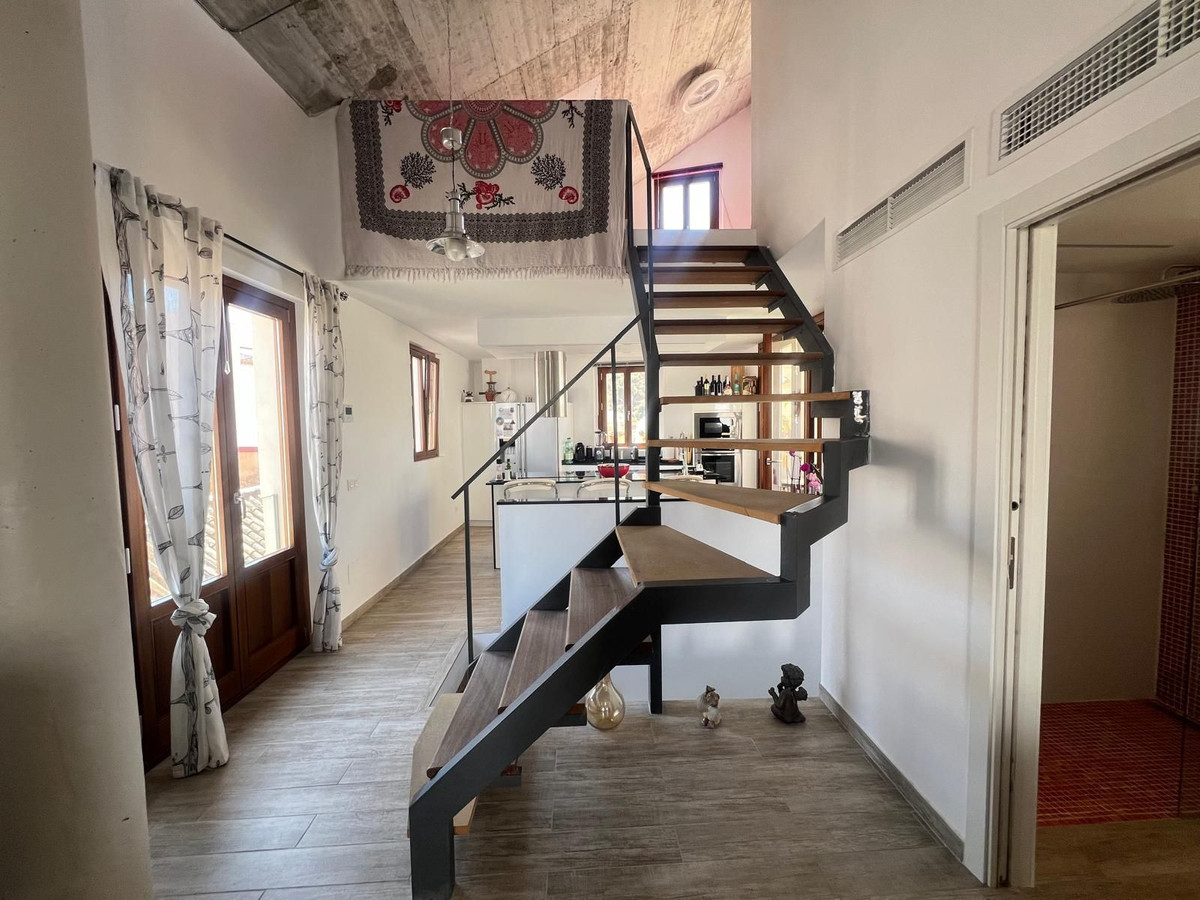 4 Bed Commercial unit for sale in Málaga Costa Del Sol, Málaga, Spain