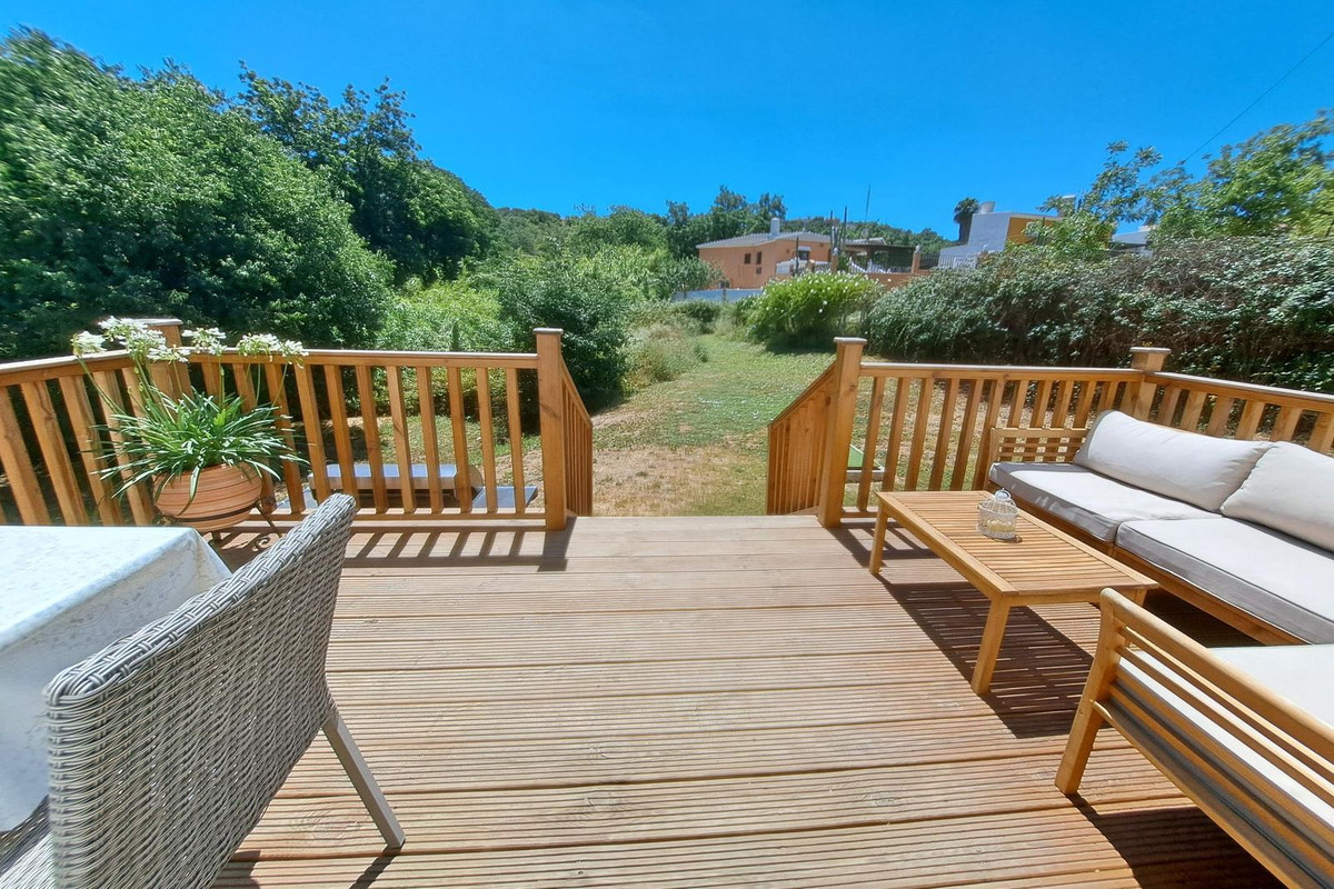 5 Bed Townhouse for sale in Coín Costa Del Sol, Málaga, Spain