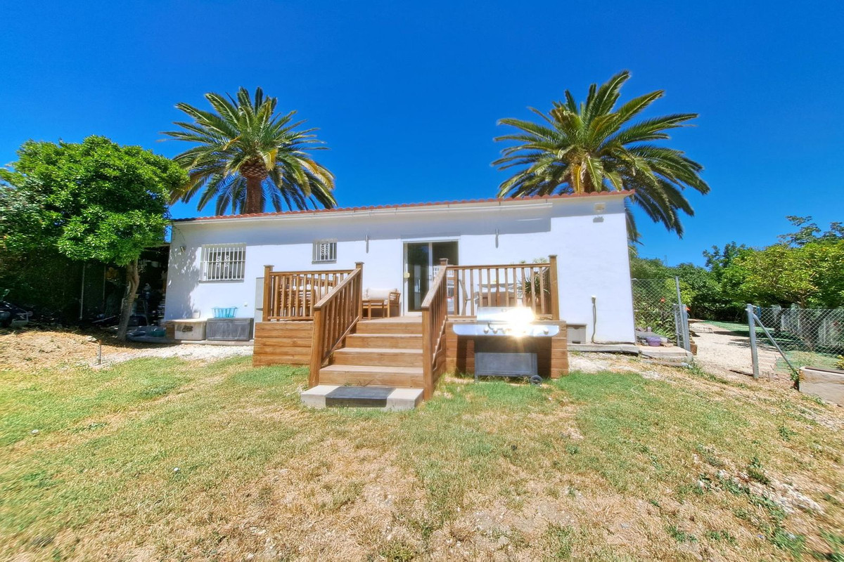 5 Bed Townhouse for sale in Coín Costa Del Sol, Málaga, Spain