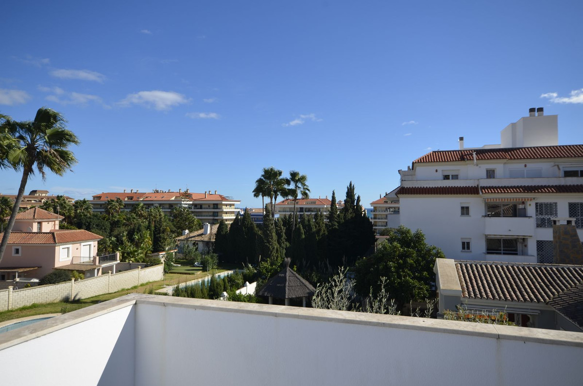 4 Bed Townhouse for sale in Manilva Costa Del Sol, Málaga, Spain