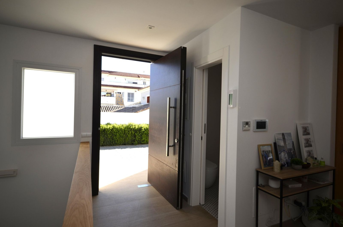 4 Bed Townhouse for sale in Manilva Costa Del Sol, Málaga, Spain