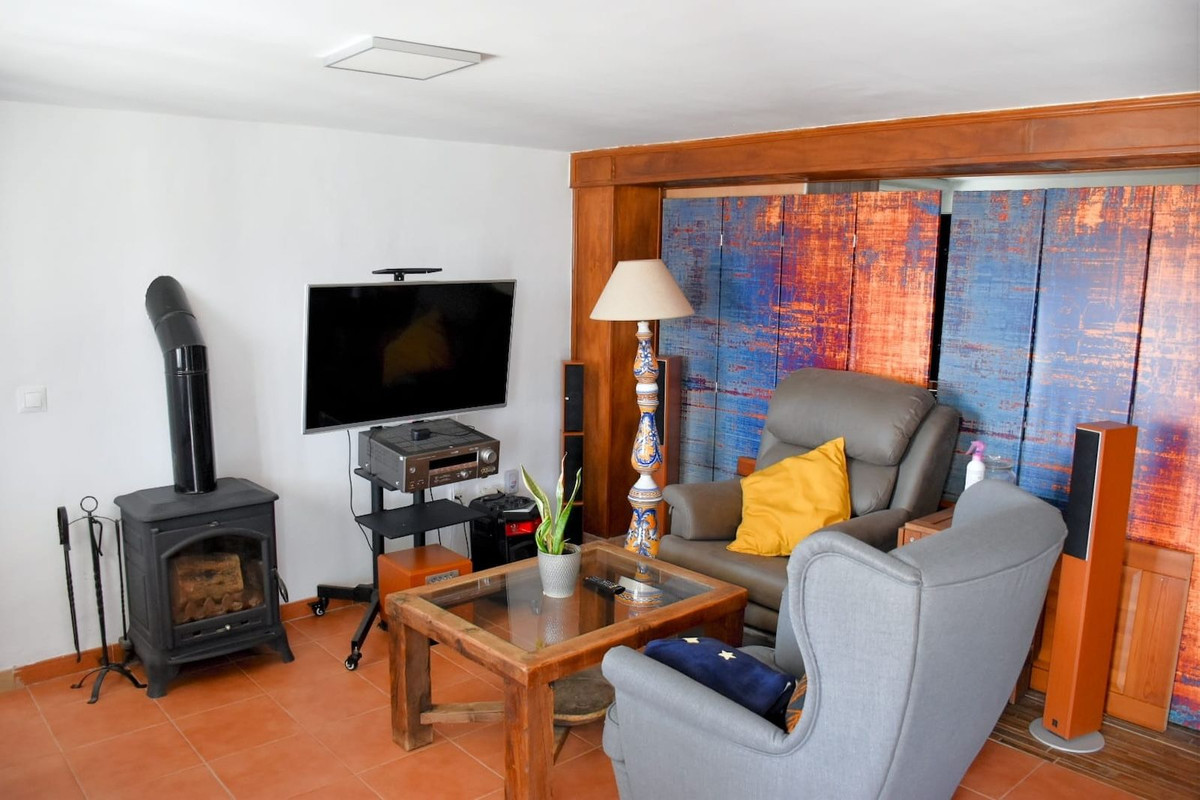 Se vende Villa - Chalet de 3 dormitorios en Costa Del Sol East, Málaga, España