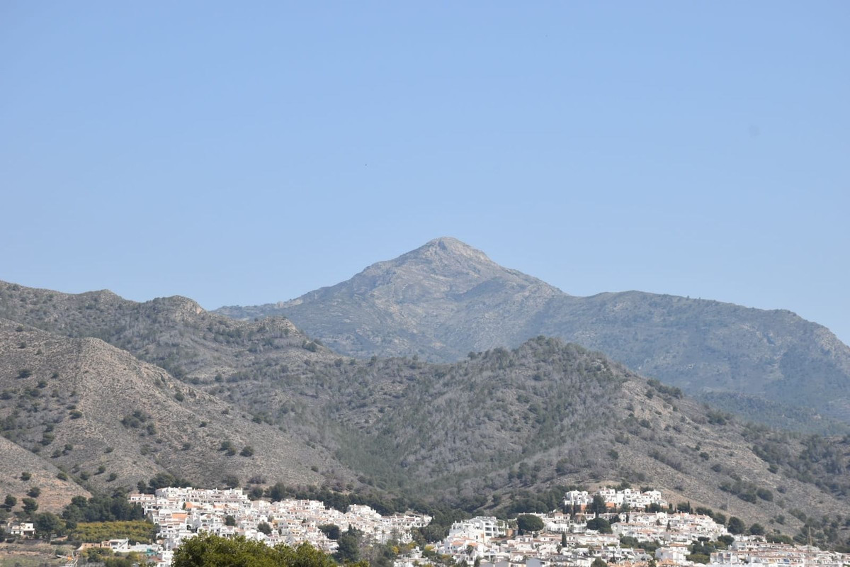 Se vende Villa - Chalet de 3 dormitorios en Costa Del Sol East, Málaga, España