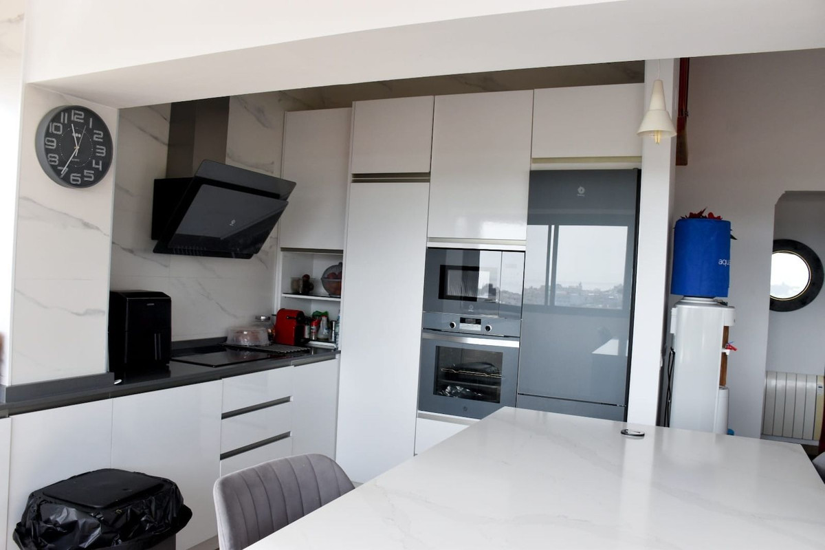 Se vende Villa - Chalet de 3 dormitorios en Costa Del Sol East, Málaga, España
