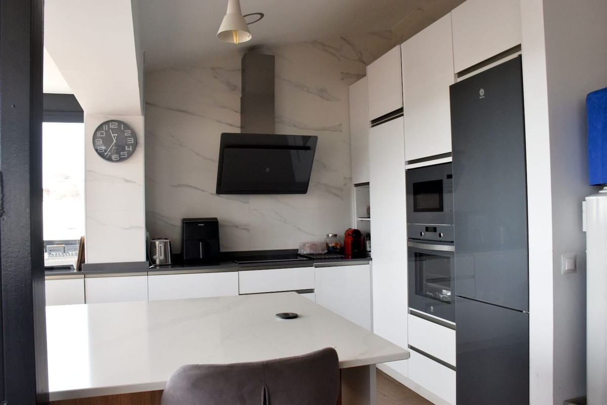 Se vende Villa - Chalet de 3 dormitorios en Costa Del Sol East, Málaga, España