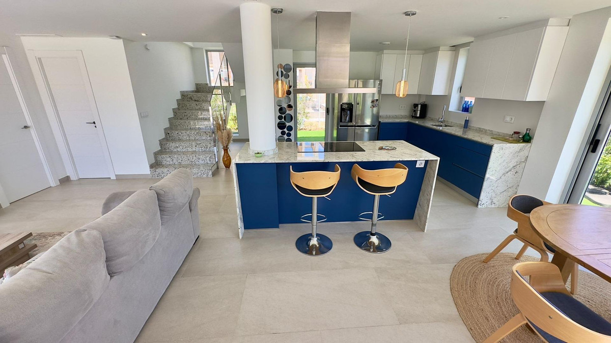 4 Bed Townhouse for sale in Finestrat Costa Blanca, Alicante, Spain