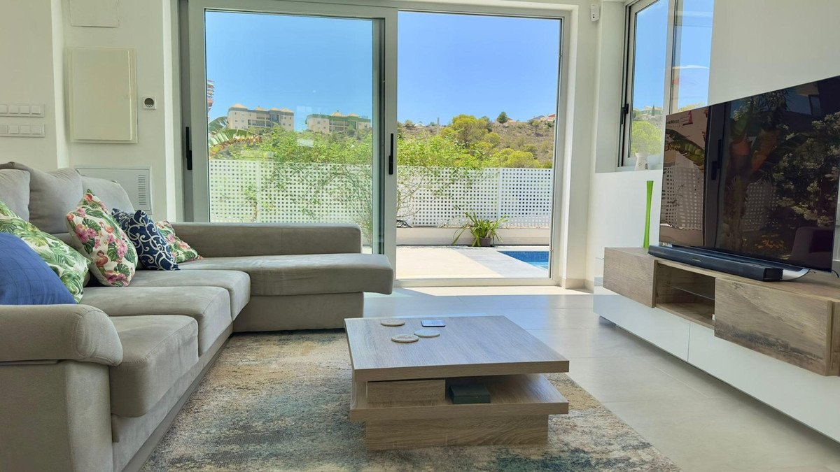 4 Bed Townhouse for sale in Finestrat Costa Blanca, Alicante, Spain