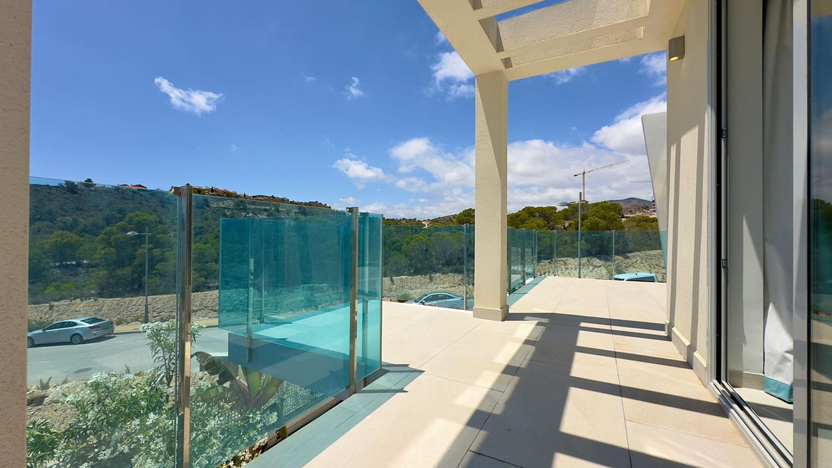 4 Bed Townhouse for sale in Finestrat Costa Blanca, Alicante, Spain