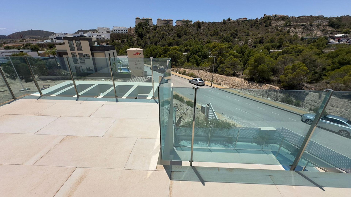 4 Bed Townhouse for sale in Finestrat Costa Blanca, Alicante, Spain