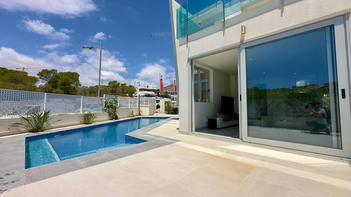 4 Bed Townhouse for sale in Finestrat Costa Blanca, Alicante, Spain