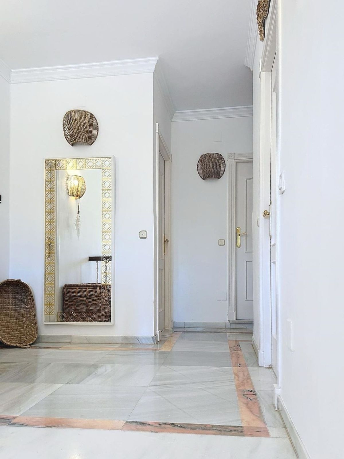 5 Bed Townhouse for sale in Rincón De La Victoria Costa Del Sol East, Málaga, Spain