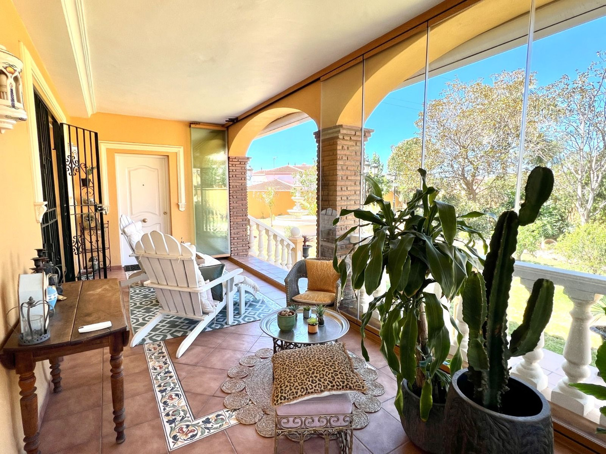 5 Bed Townhouse for sale in Rincón De La Victoria Costa Del Sol East, Málaga, Spain
