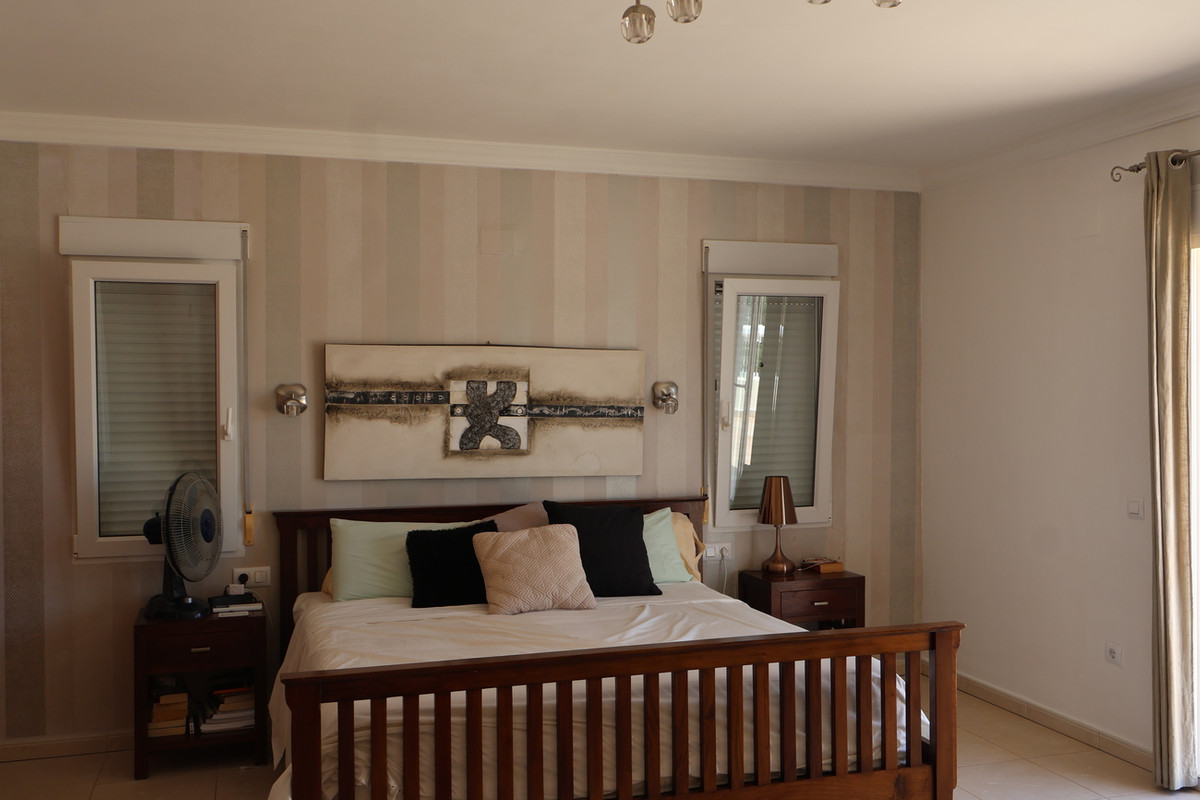 4 Bed Townhouse for sale in Javea Costa Blanca, Alicante, Spain