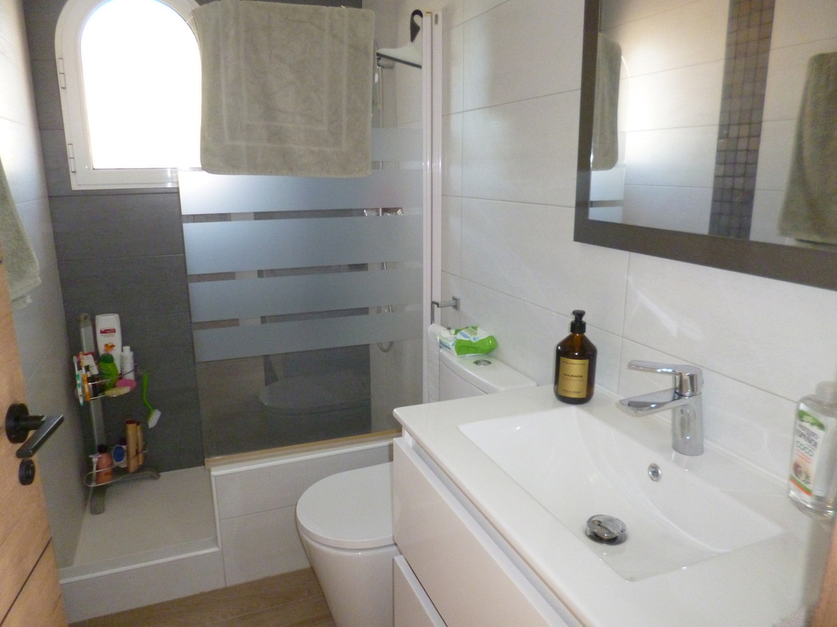 4 Bed Townhouse for sale in Pilar De La Horadada Costa Blanca, Alicante, Spain
