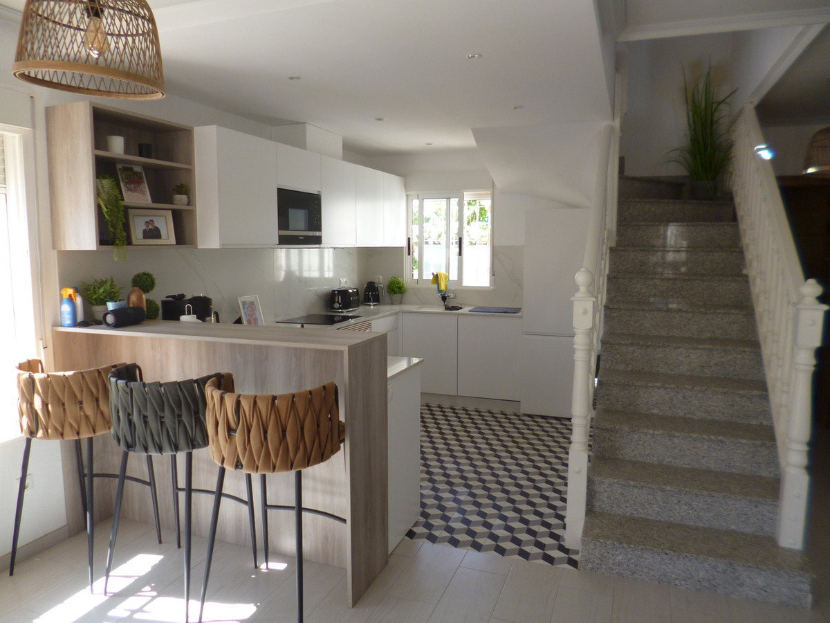 4 Bed Townhouse for sale in Pilar De La Horadada Costa Blanca, Alicante, Spain
