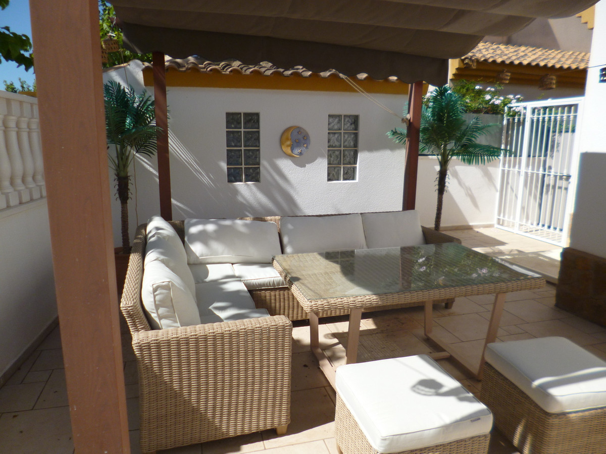 4 Bed Townhouse for sale in Pilar De La Horadada Costa Blanca, Alicante, Spain