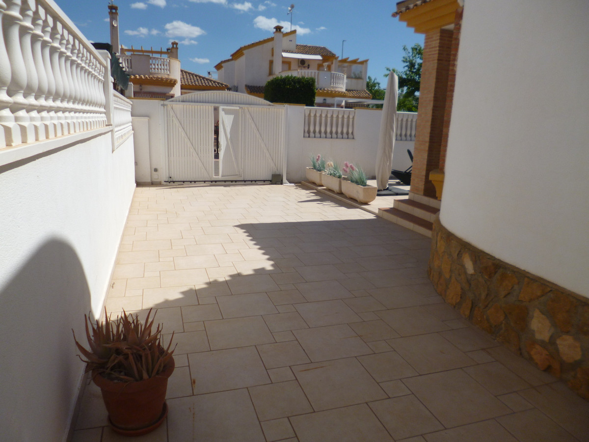 4 Bed Townhouse for sale in Pilar De La Horadada Costa Blanca, Alicante, Spain