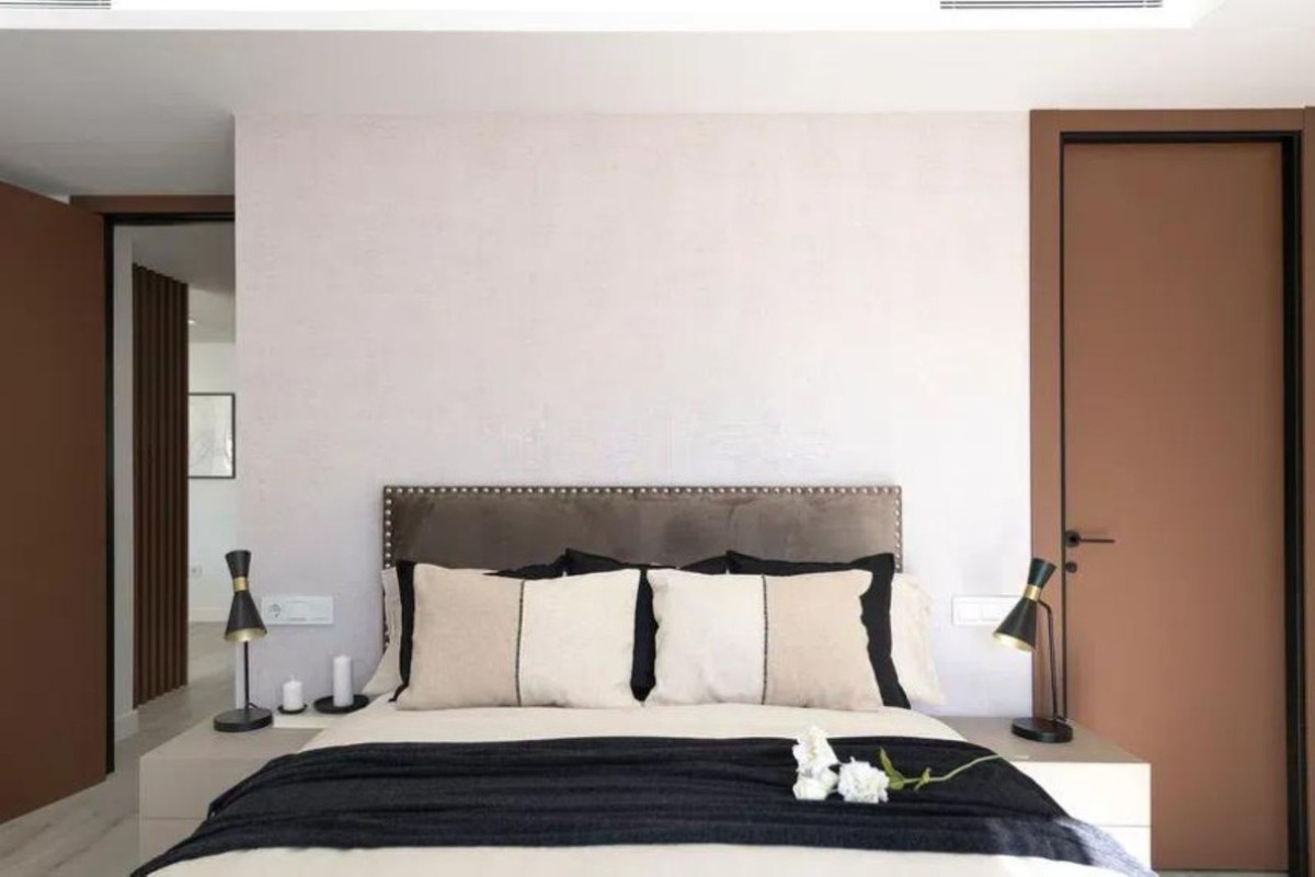 3 Bed Apartment for sale in Puerto Banús Costa Del Sol, Málaga, Spain