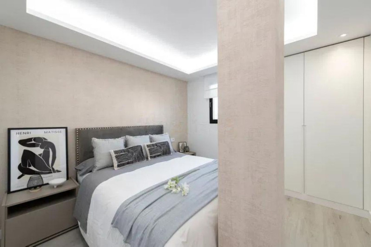 3 Bed Apartment for sale in Puerto Banús Costa Del Sol, Málaga, Spain