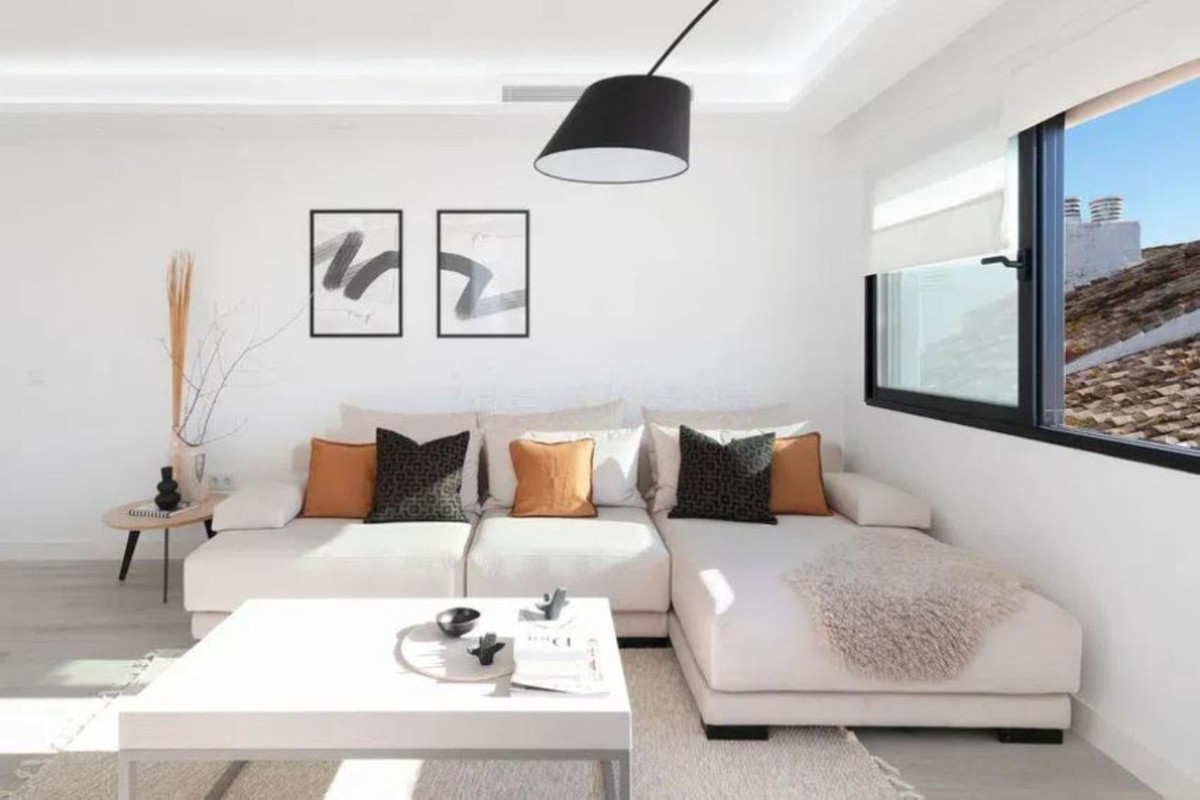3 Bed Apartment for sale in Puerto Banús Costa Del Sol, Málaga, Spain
