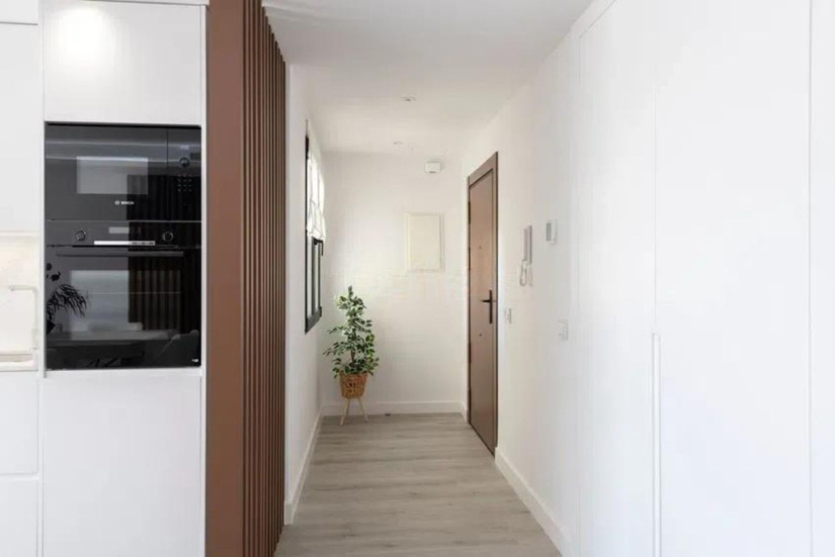 3 Bed Apartment for sale in Puerto Banús Costa Del Sol, Málaga, Spain