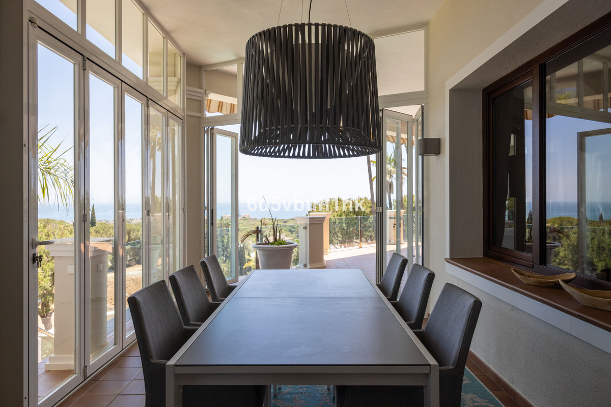 Se vende Villa - Chalet de 7 dormitorios en Costa Del Sol, Málaga, España