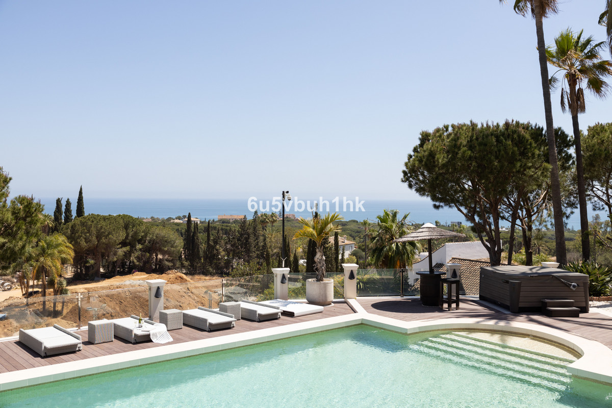 Se vende Villa - Chalet de 7 dormitorios en Costa Del Sol, Málaga, España