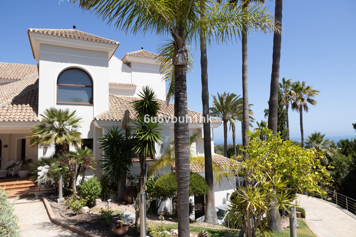 Se vende Villa - Chalet de 7 dormitorios en Costa Del Sol, Málaga, España