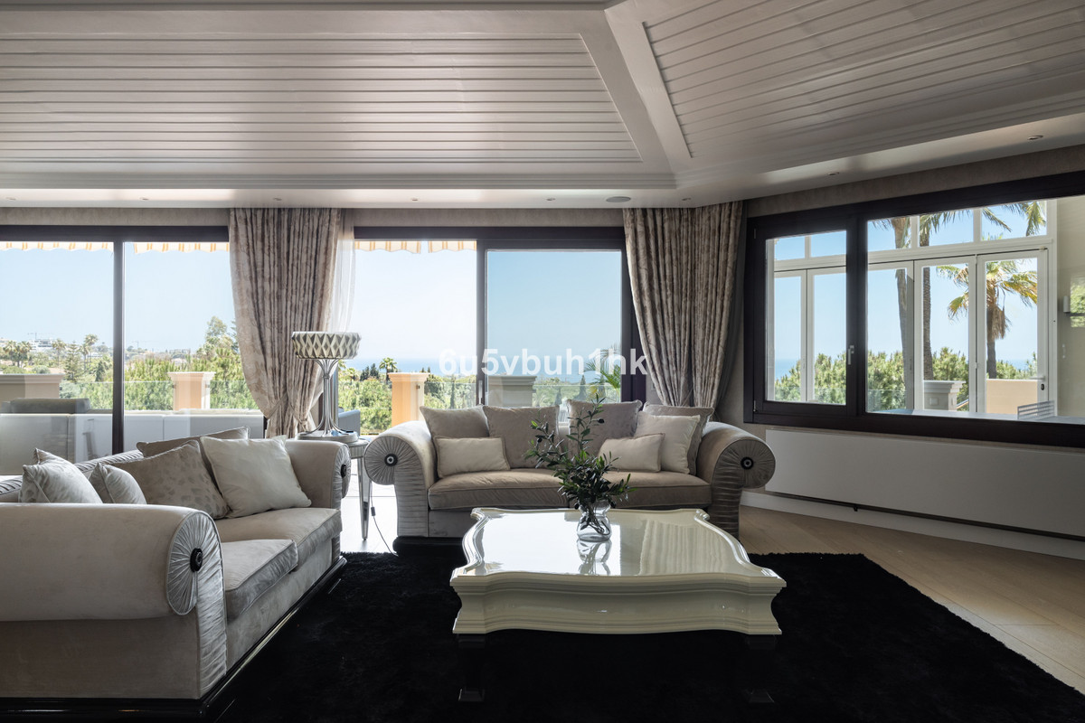 Se vende Villa - Chalet de 7 dormitorios en Costa Del Sol, Málaga, España
