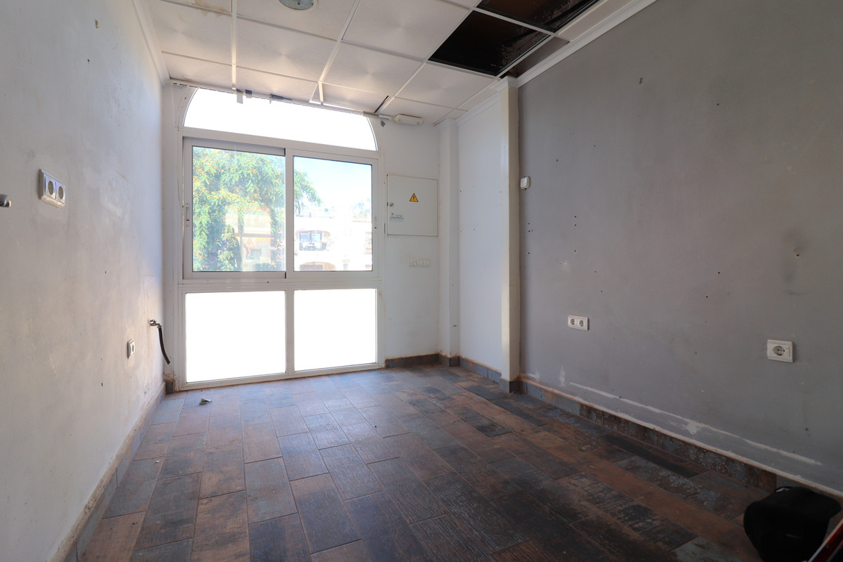 Se vende Local comercial  en Costa Blanca, Alicante, España