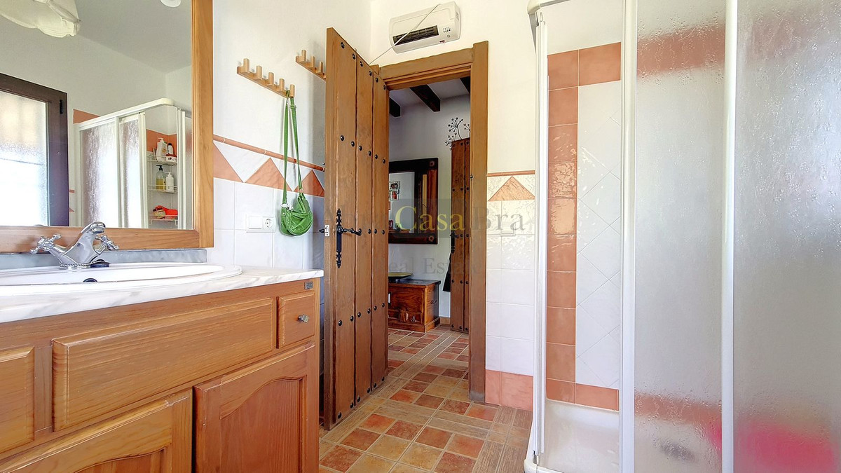 4 Bed Townhouse for sale in Canillas De Albaida Costa Del Sol East, Málaga, Spain