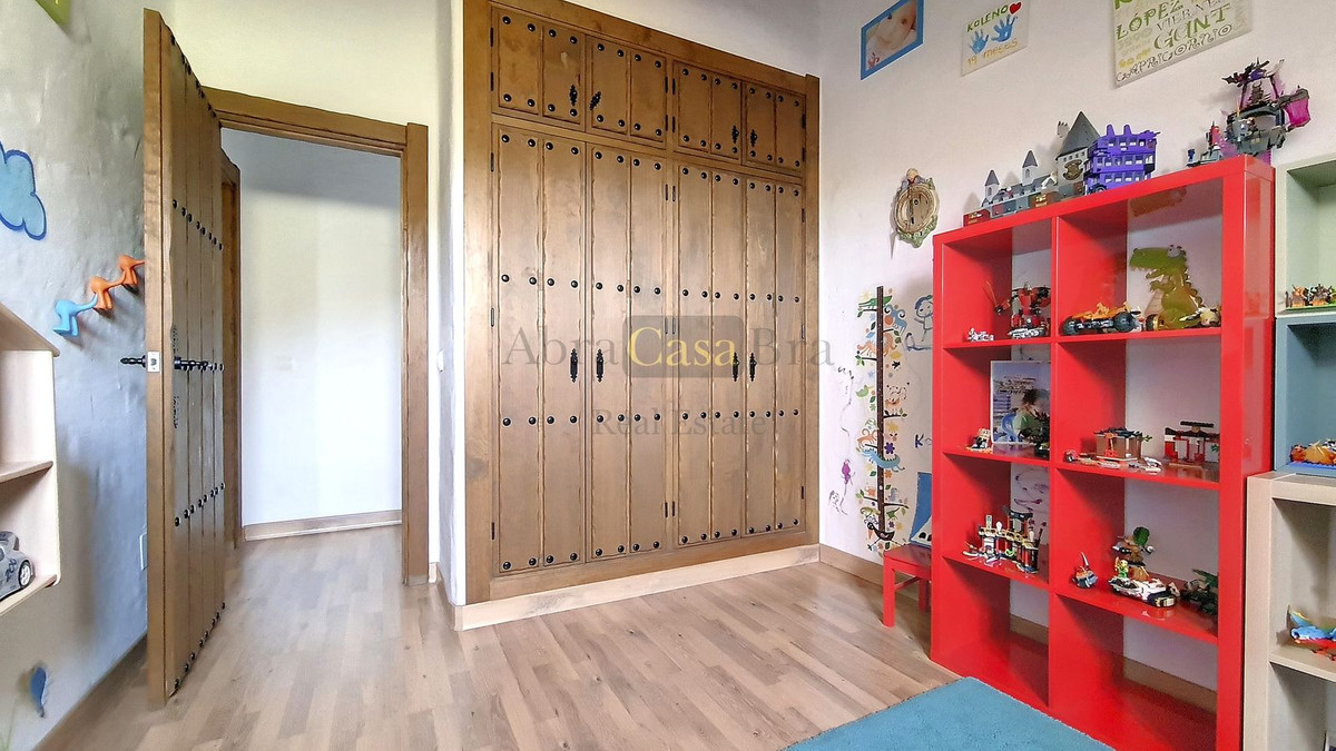4 Bed Townhouse for sale in Canillas De Albaida Costa Del Sol East, Málaga, Spain