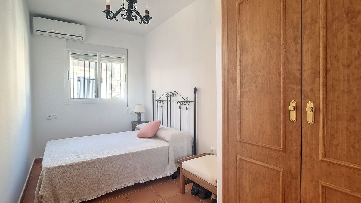 3 Bed Townhouse for sale in Corumbela Costa Del Sol East, Málaga, Spain