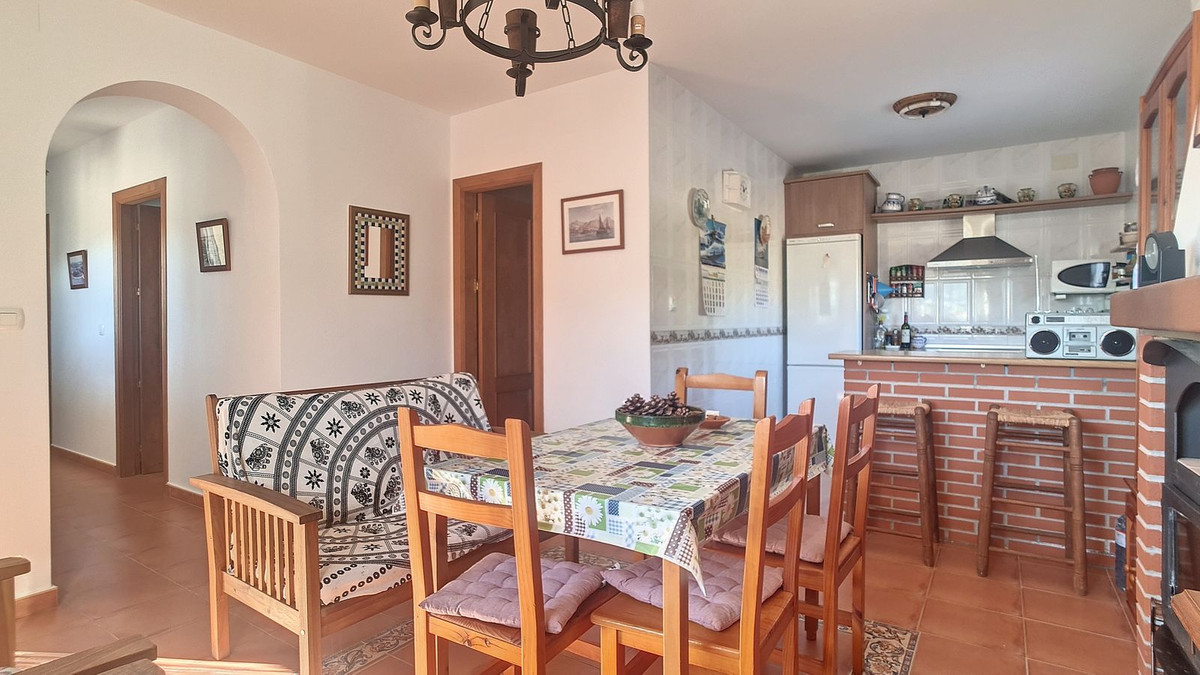 3 Bed Townhouse for sale in Corumbela Costa Del Sol East, Málaga, Spain