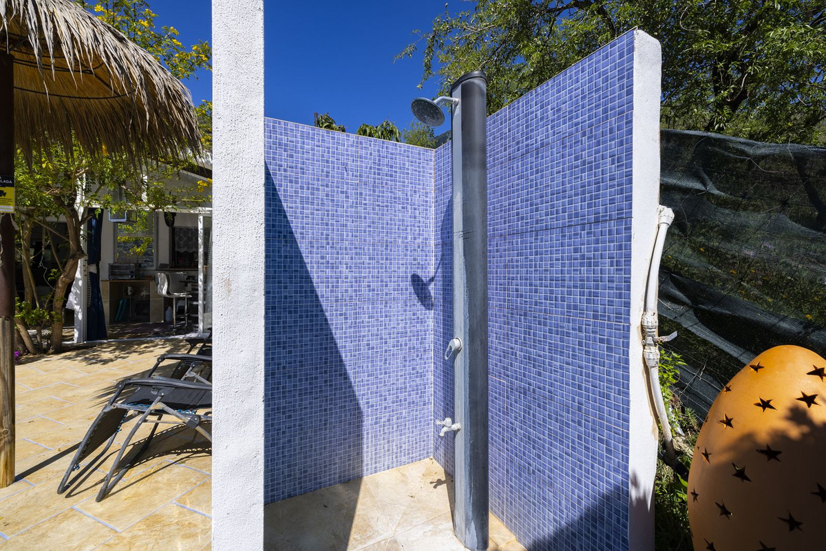 Se vende Villa - Chalet de 3 dormitorios en Costa Del Sol East, Málaga, España