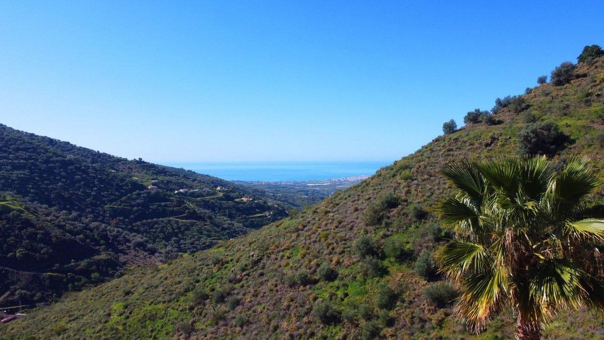Se vende Villa - Chalet de 3 dormitorios en Costa Del Sol East, Málaga, España