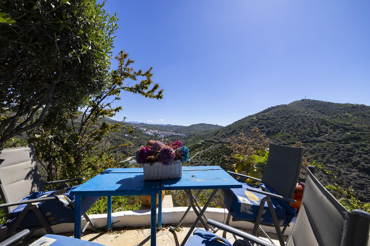 Se vende Villa - Chalet de 3 dormitorios en Costa Del Sol East, Málaga, España