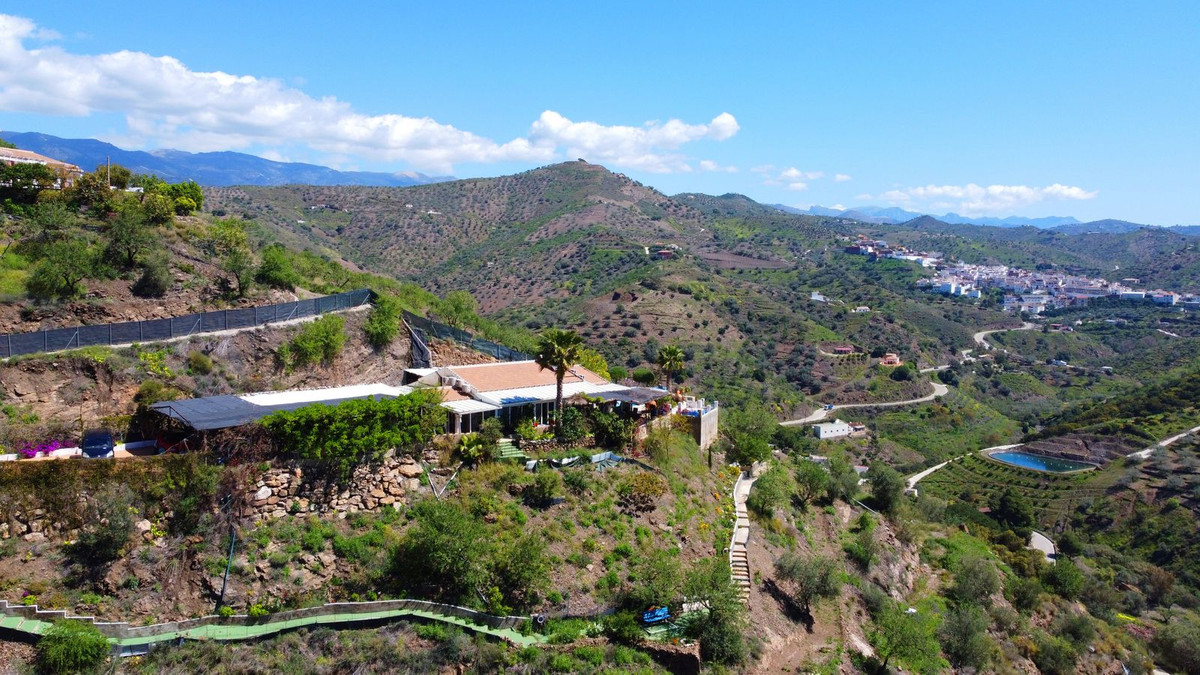 Se vende Villa - Chalet de 3 dormitorios en Costa Del Sol East, Málaga, España
