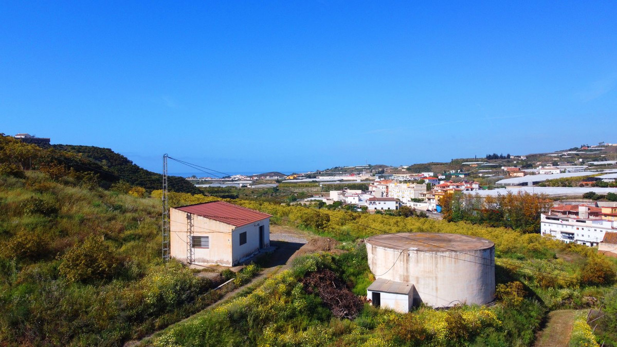 1 Bed Townhouse for sale in Algarrobo Costa Del Sol East, Málaga, Spain